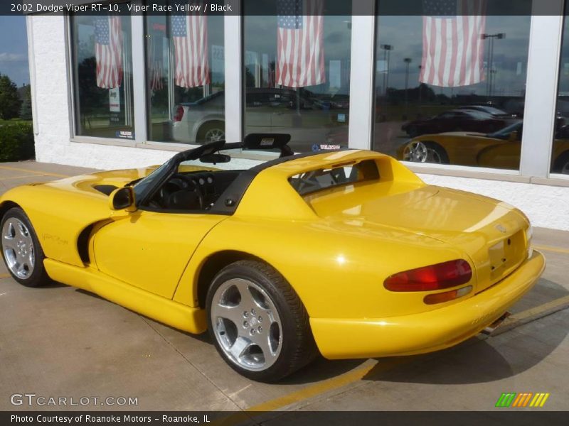 Viper Race Yellow / Black 2002 Dodge Viper RT-10