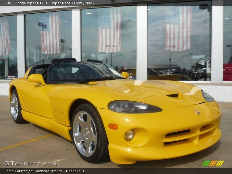 Viper Race Yellow / Black 2002 Dodge Viper RT-10