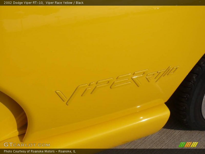 Viper Race Yellow / Black 2002 Dodge Viper RT-10