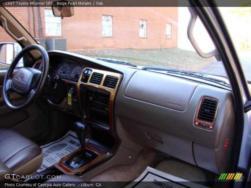 Beige Pearl Metallic / Oak 1997 Toyota 4Runner SR5