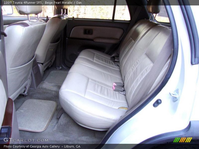 Beige Pearl Metallic / Oak 1997 Toyota 4Runner SR5