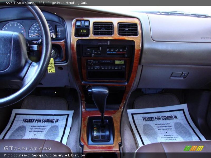 Beige Pearl Metallic / Oak 1997 Toyota 4Runner SR5