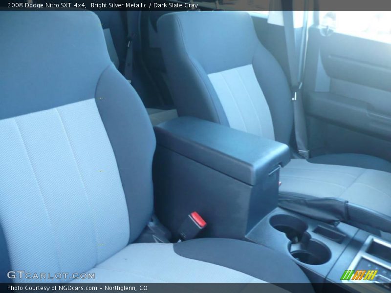 Bright Silver Metallic / Dark Slate Gray 2008 Dodge Nitro SXT 4x4