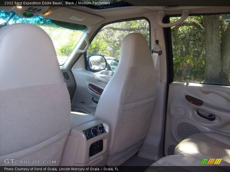 Black / Medium Parchment 2002 Ford Expedition Eddie Bauer