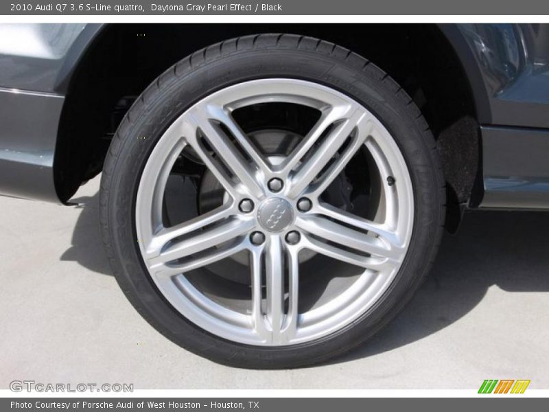 Daytona Gray Pearl Effect / Black 2010 Audi Q7 3.6 S-Line quattro