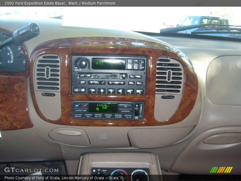 Black / Medium Parchment 2002 Ford Expedition Eddie Bauer