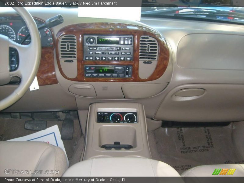 Black / Medium Parchment 2002 Ford Expedition Eddie Bauer