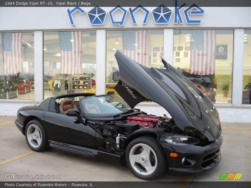 Viper Black / Beige 1994 Dodge Viper RT-10