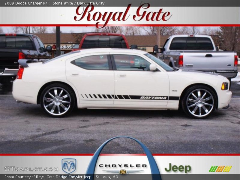 Stone White / Dark Slate Gray 2009 Dodge Charger R/T