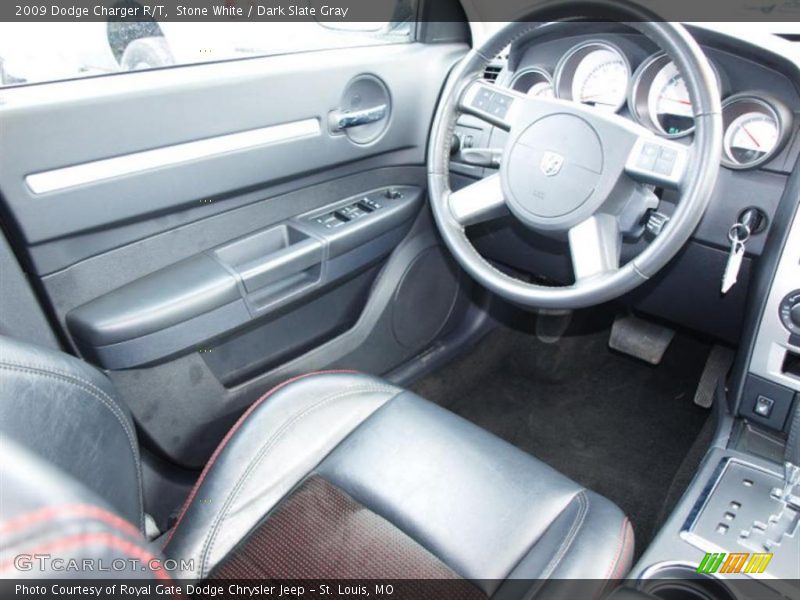 Stone White / Dark Slate Gray 2009 Dodge Charger R/T