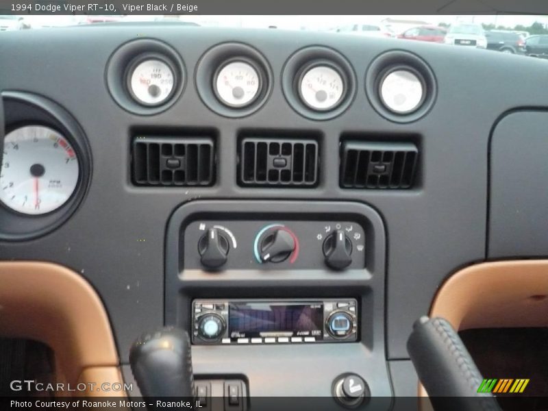 Viper Black / Beige 1994 Dodge Viper RT-10