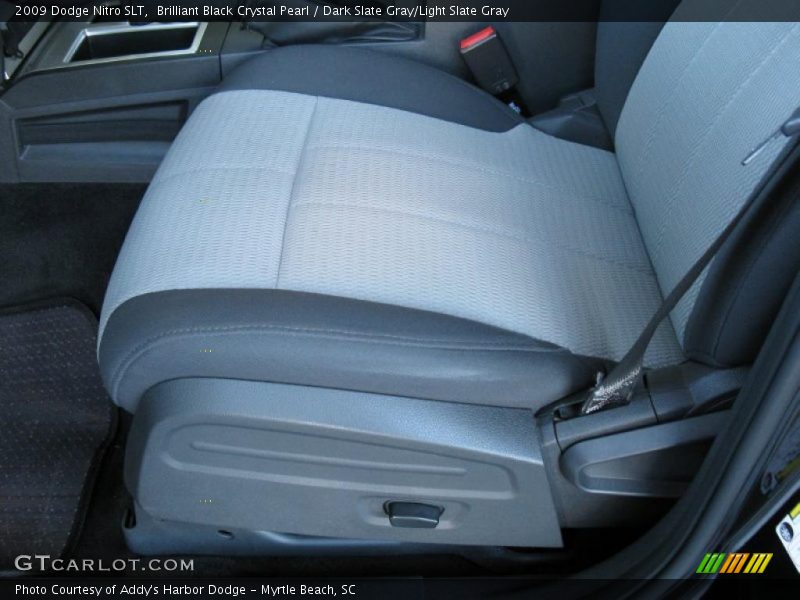 Brilliant Black Crystal Pearl / Dark Slate Gray/Light Slate Gray 2009 Dodge Nitro SLT