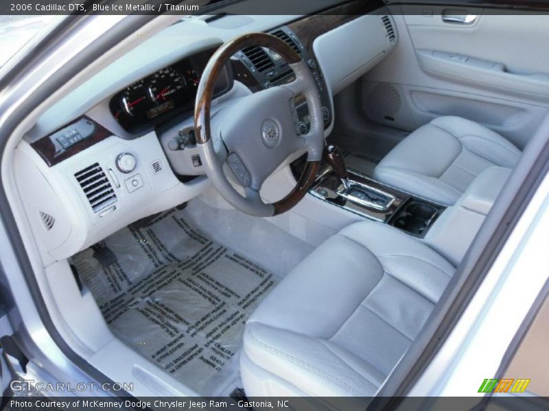 Blue Ice Metallic / Titanium 2006 Cadillac DTS