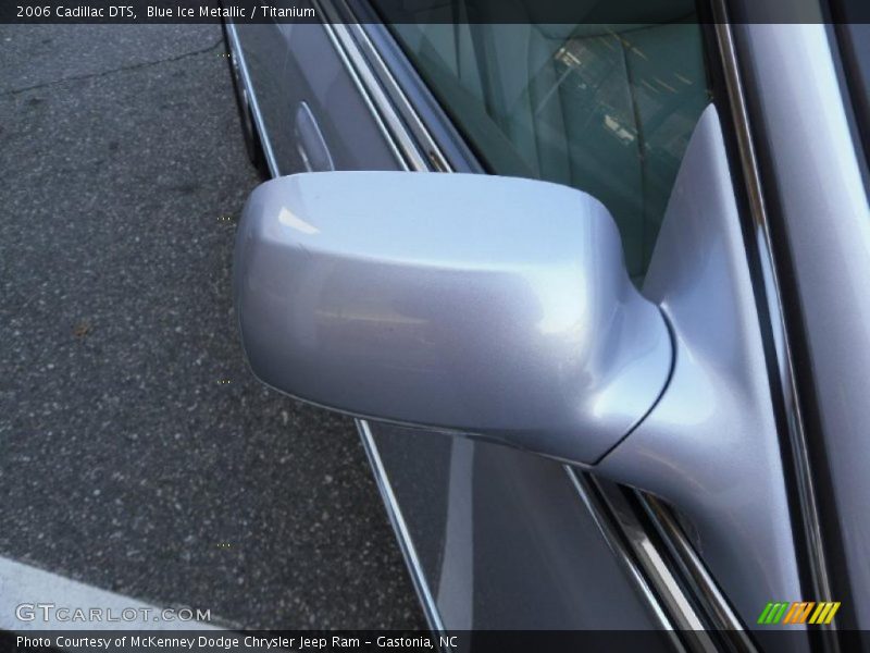 Blue Ice Metallic / Titanium 2006 Cadillac DTS
