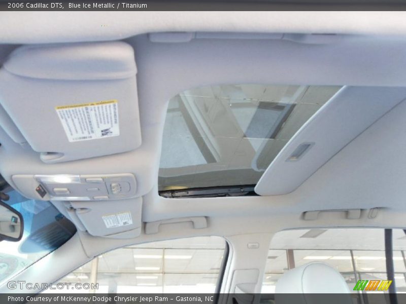 Blue Ice Metallic / Titanium 2006 Cadillac DTS