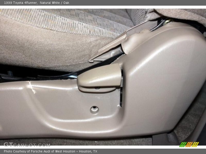 Natural White / Oak 1999 Toyota 4Runner