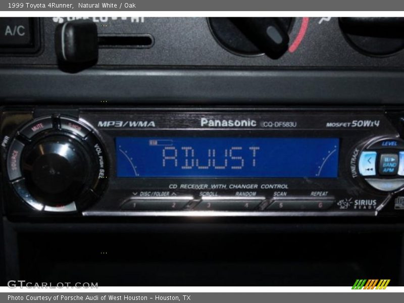 Natural White / Oak 1999 Toyota 4Runner