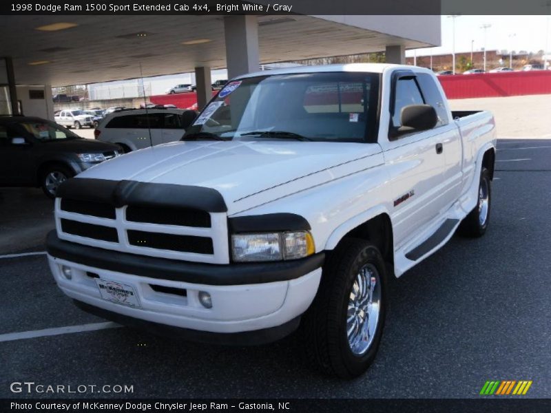 Bright White / Gray 1998 Dodge Ram 1500 Sport Extended Cab 4x4