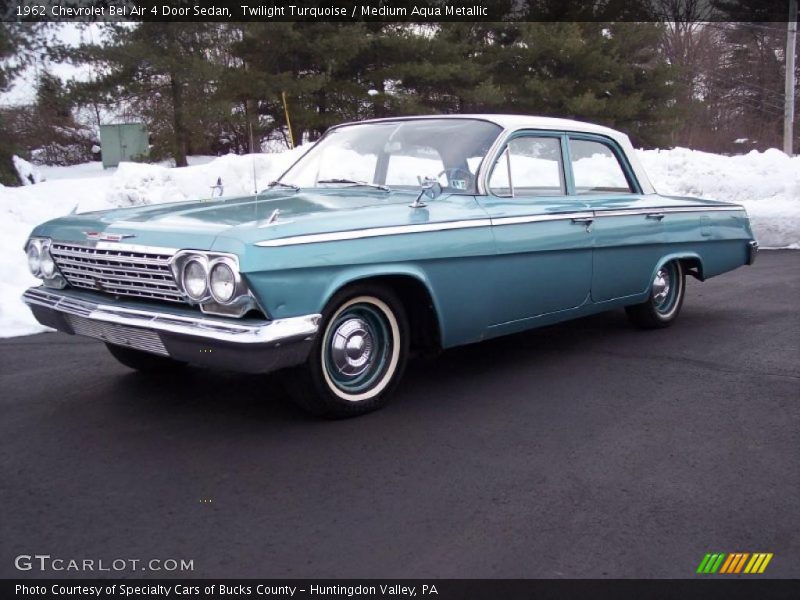 Twilight Turquoise / Medium Aqua Metallic 1962 Chevrolet Bel Air 4 Door Sedan