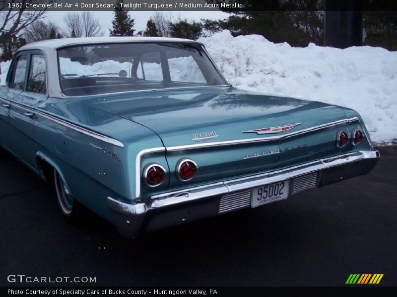 Twilight Turquoise / Medium Aqua Metallic 1962 Chevrolet Bel Air 4 Door Sedan