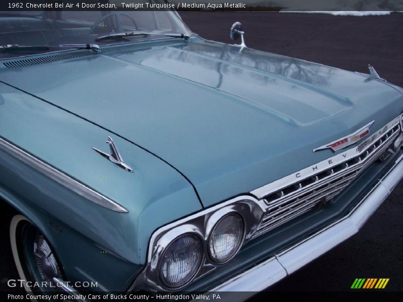 Twilight Turquoise / Medium Aqua Metallic 1962 Chevrolet Bel Air 4 Door Sedan