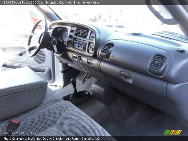 Bright White / Gray 1998 Dodge Ram 1500 Sport Extended Cab 4x4