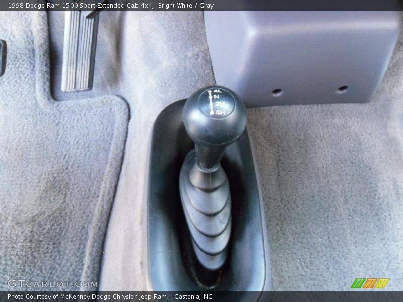 Bright White / Gray 1998 Dodge Ram 1500 Sport Extended Cab 4x4