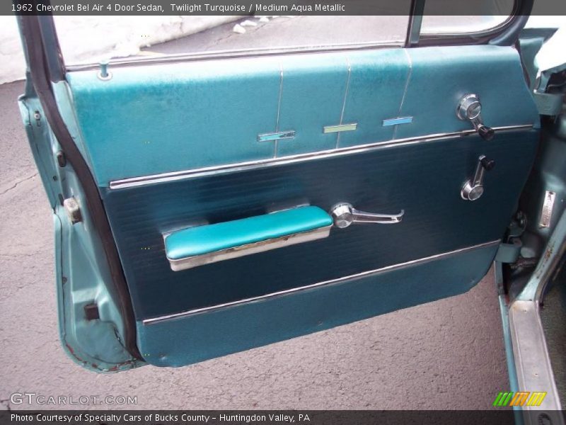 Twilight Turquoise / Medium Aqua Metallic 1962 Chevrolet Bel Air 4 Door Sedan