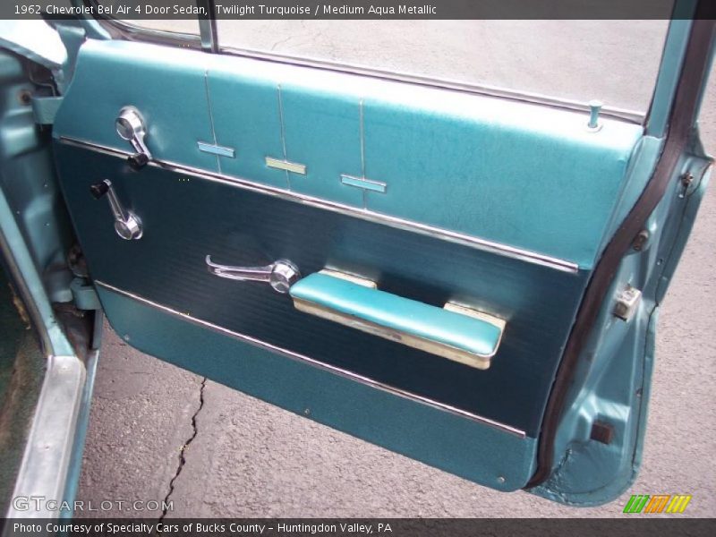 Twilight Turquoise / Medium Aqua Metallic 1962 Chevrolet Bel Air 4 Door Sedan
