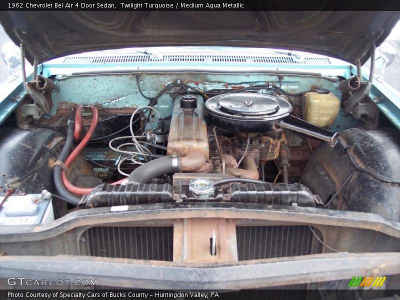 Twilight Turquoise / Medium Aqua Metallic 1962 Chevrolet Bel Air 4 Door Sedan