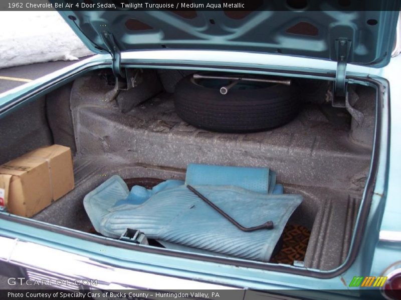 Twilight Turquoise / Medium Aqua Metallic 1962 Chevrolet Bel Air 4 Door Sedan