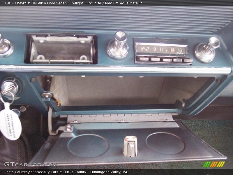 Twilight Turquoise / Medium Aqua Metallic 1962 Chevrolet Bel Air 4 Door Sedan