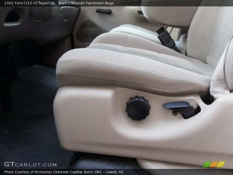 Black / Medium Parchment Beige 2003 Ford F150 XL SuperCab