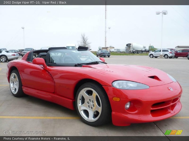 Viper Red / Black 2002 Dodge Viper RT-10