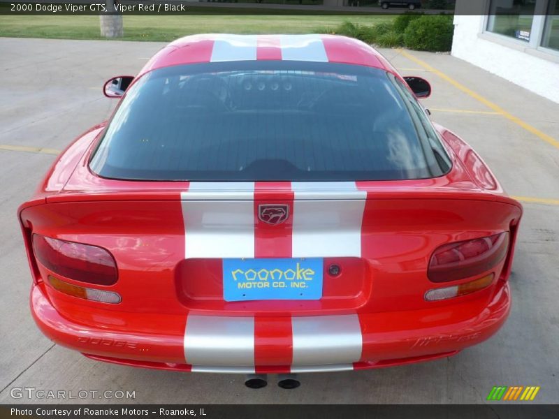 Viper Red / Black 2000 Dodge Viper GTS