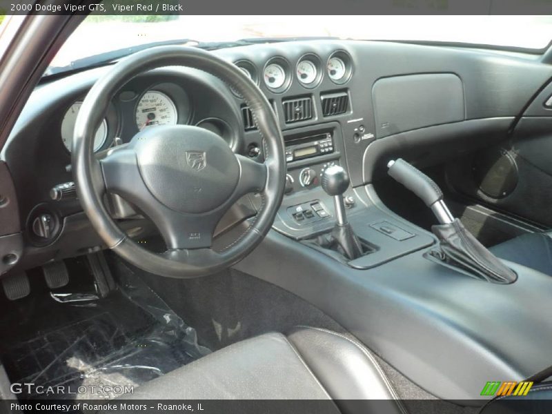 Viper Red / Black 2000 Dodge Viper GTS