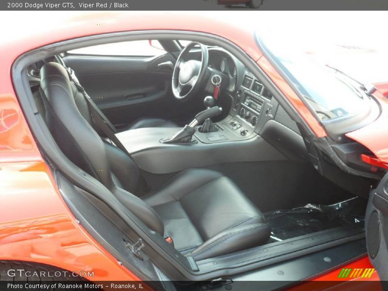 Viper Red / Black 2000 Dodge Viper GTS