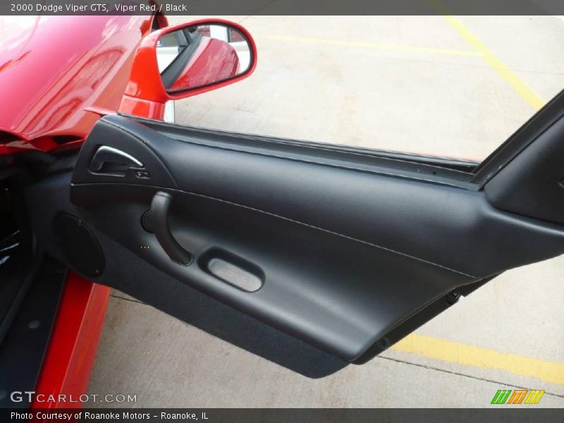 Viper Red / Black 2000 Dodge Viper GTS