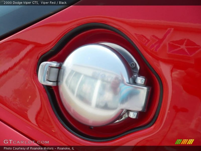 Viper Red / Black 2000 Dodge Viper GTS