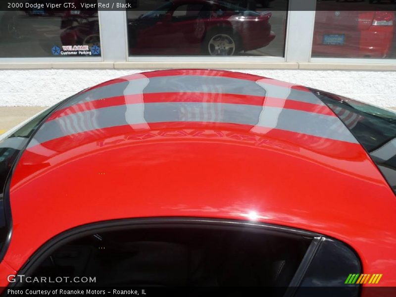 Viper Red / Black 2000 Dodge Viper GTS