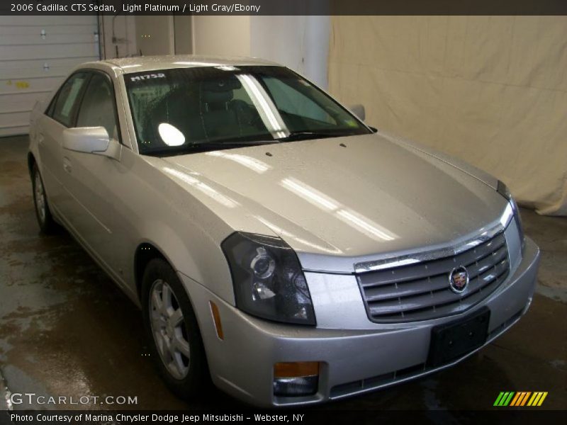 Light Platinum / Light Gray/Ebony 2006 Cadillac CTS Sedan