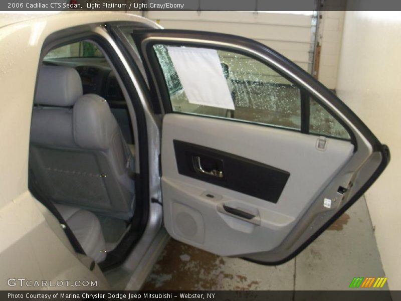 Light Platinum / Light Gray/Ebony 2006 Cadillac CTS Sedan