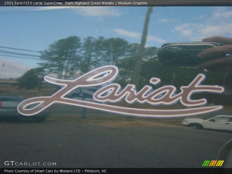 Dark Highland Green Metallic / Medium Graphite 2001 Ford F150 Lariat SuperCrew