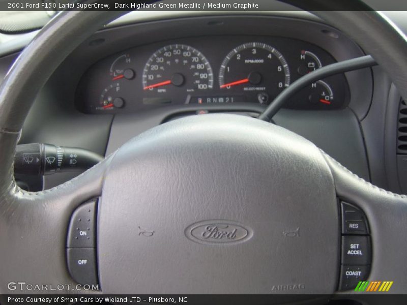 Dark Highland Green Metallic / Medium Graphite 2001 Ford F150 Lariat SuperCrew