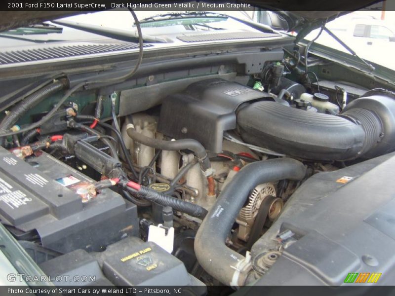 Dark Highland Green Metallic / Medium Graphite 2001 Ford F150 Lariat SuperCrew