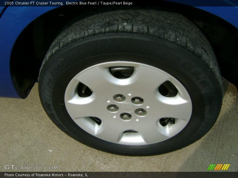 Electric Blue Pearl / Taupe/Pearl Beige 2005 Chrysler PT Cruiser Touring