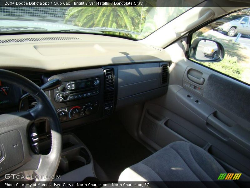 Bright Silver Metallic / Dark Slate Gray 2004 Dodge Dakota Sport Club Cab