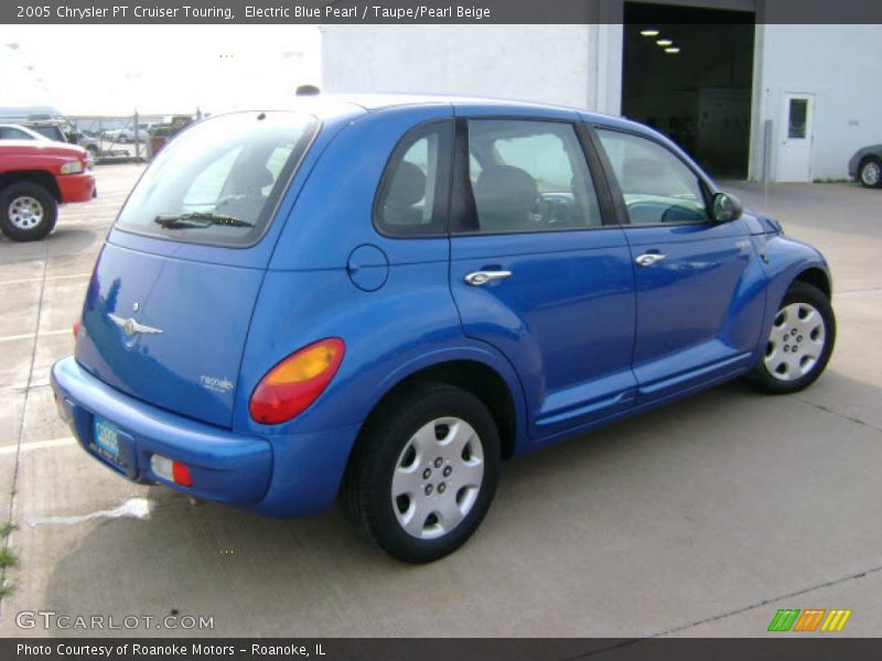 Electric Blue Pearl / Taupe/Pearl Beige 2005 Chrysler PT Cruiser Touring