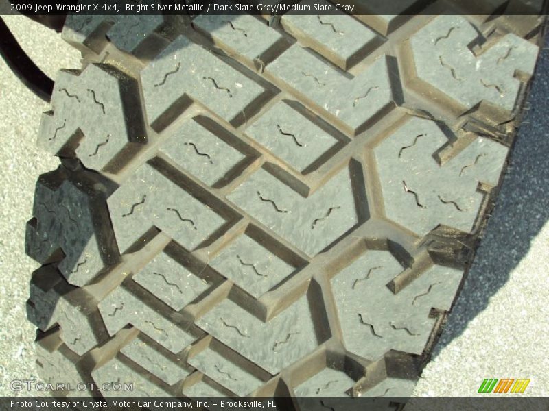 Bright Silver Metallic / Dark Slate Gray/Medium Slate Gray 2009 Jeep Wrangler X 4x4