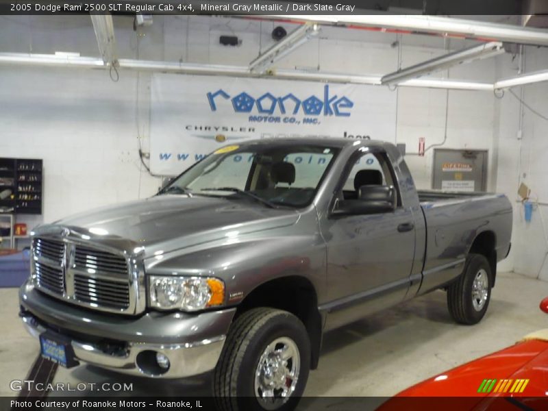 Mineral Gray Metallic / Dark Slate Gray 2005 Dodge Ram 2500 SLT Regular Cab 4x4